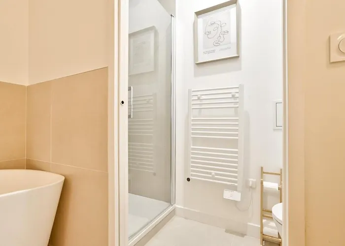 Luxury Bath & Cinema Screen- Appartement Bordeaux